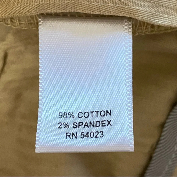 Banana Republic Martin fit Cargo Bermuda Shorts - Picture 9 of 11